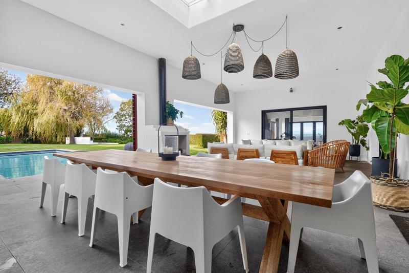 6 Bedroom Property for Sale in Constantia Upper Western Cape